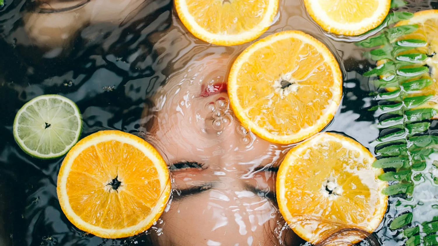 Beleza Integrativa: Como saúde, bem-estar e cuidados dermatológicos estão conectados.